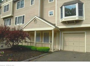 536 Redstone Hill Rd APT 14, Bristol, CT 06010