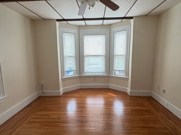 92 Granville Ave Floor 1, Malden, MA 02148