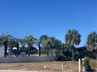 409 Lakefront Dr, Panama City Beach, FL 32413