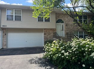 920 Elderberry Cir UNIT 112, Naperville, IL 60563