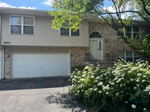920 Elderberry Cir Unit 112, Naperville, IL 60563