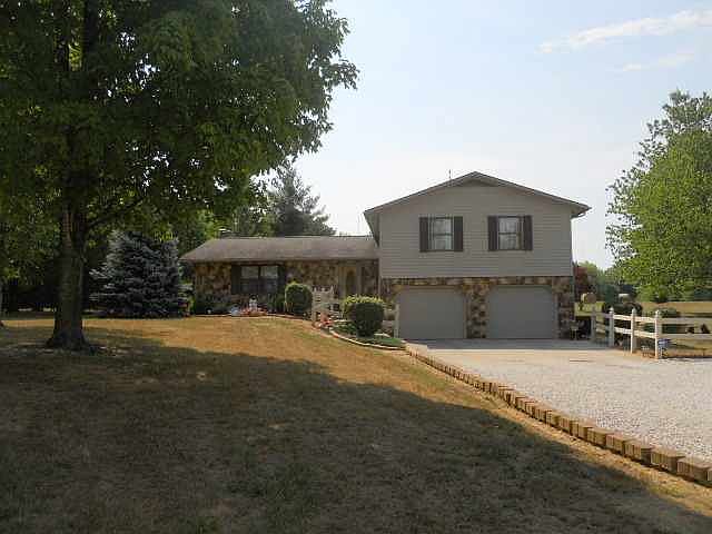 1st image of 150 E County Road 1175 N