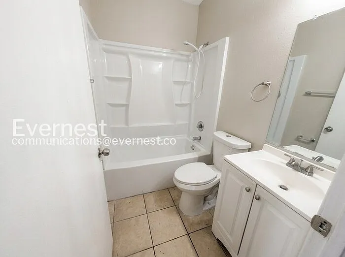 4758 Muir Vlg — Photo 13