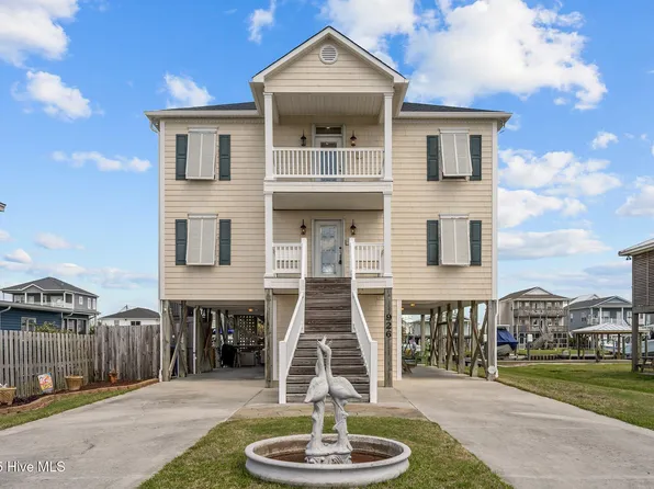 926 Broadway Street, Surf City, NC 28445