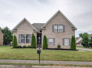 3020 Honeysuckle Dr, Spring Hill, TN 37174