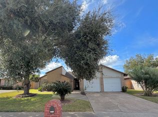 7110 Westbranch Dr, Houston, TX 77072