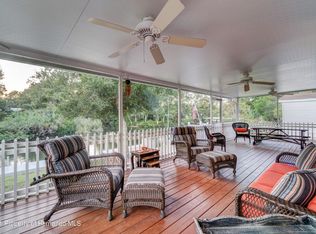 6817 E Richard Dr, Weeki Wachee, FL 34607