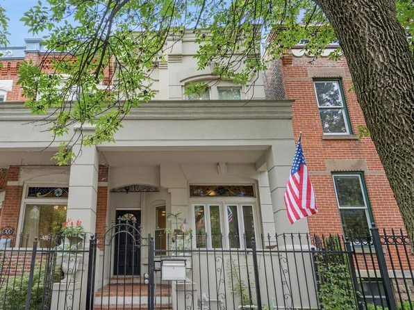 915 S Oakley Blvd, Chicago, IL 60612