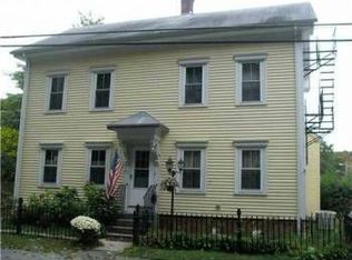 942 Lower River Rd, Lincoln, RI 02865