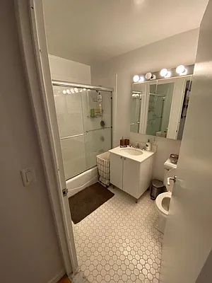 Rented by Owner | media 8