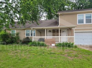 1619 Lawrence Ave Unit A, Leavenworth, KS 66048