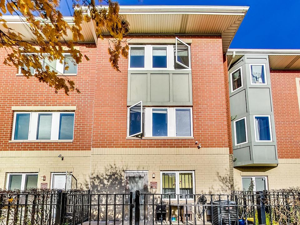1st image of 2404 W Bross Ave #A10