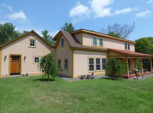 8 High St, Chester, VT 05143