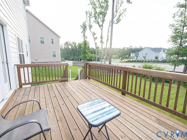 12194 Elnora Ln — Photo 21