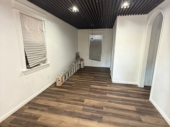 2nd image of 2739 Frisco Ave