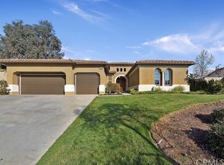 1519 Beacon Ridge Way, Corona, CA 92883