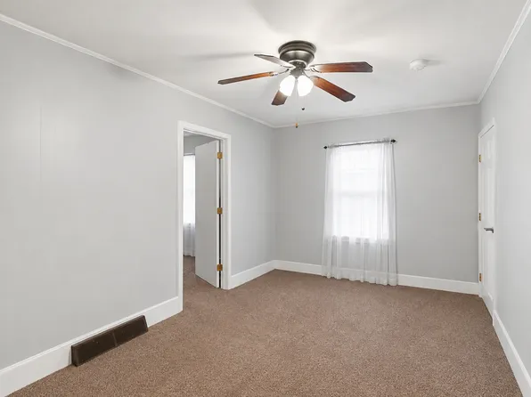 20 Central St, 20 Central St #1R, West Brookfield, MA 01585