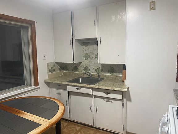 3rd image of 351 Shirley Ave