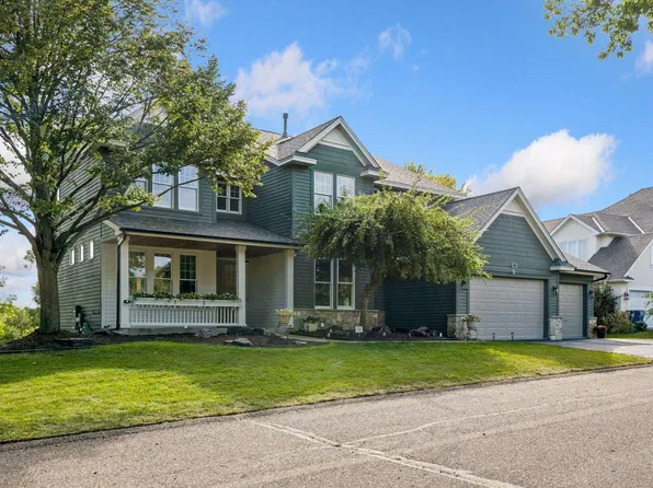 27125 Marsh Pointe Ct, Shorewood, MN 55331