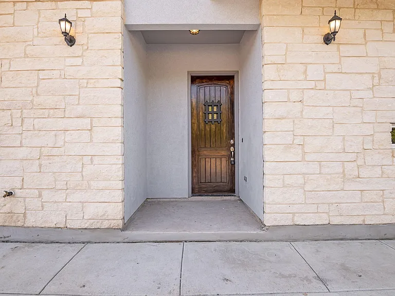 139 San Salvador Ave #3 — Photo 19
