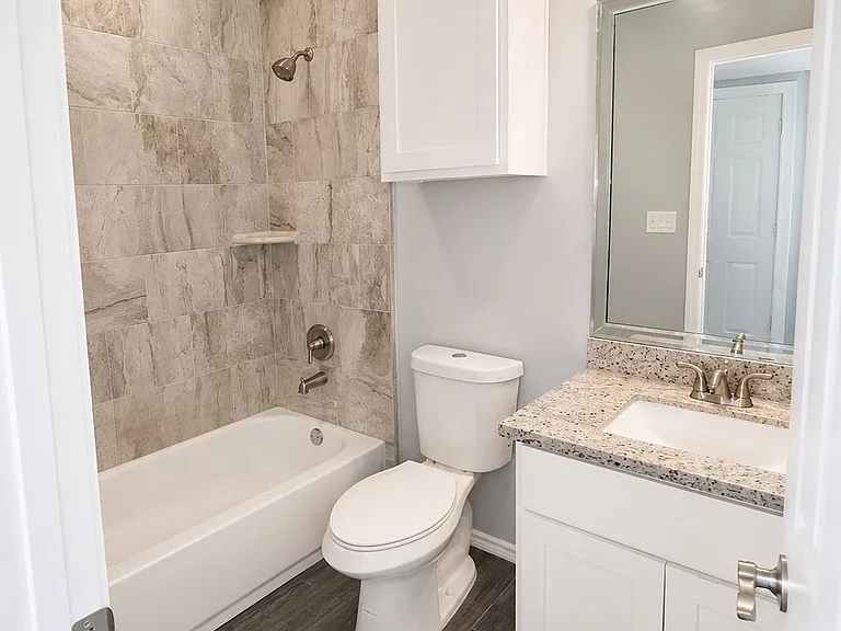 510 Carlisle Ave — Photo 1