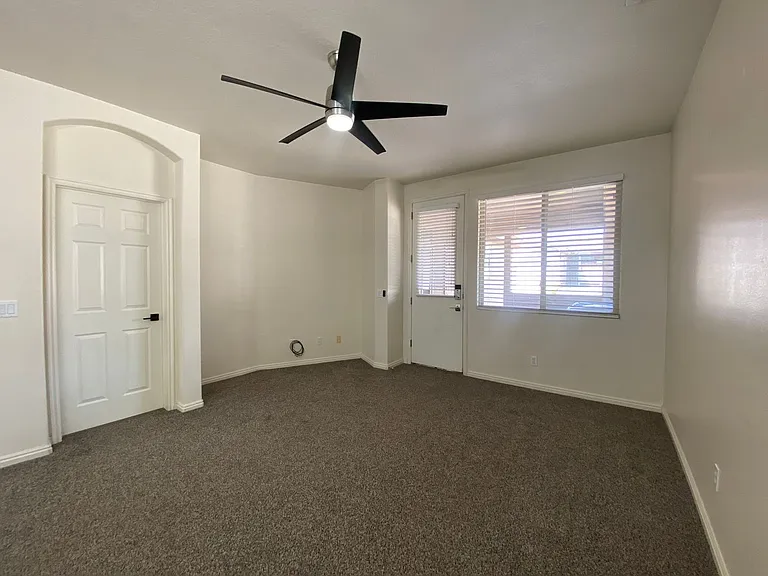 3427 E Sweetwater Springs Dr — Photo 11