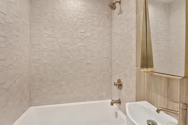 Rented by JW Real Estate Services LLC | media 11