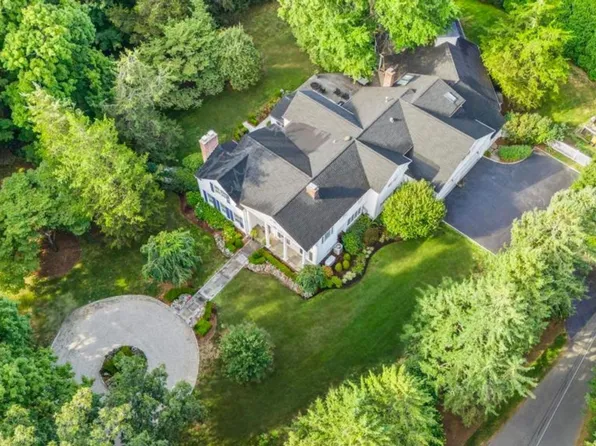 1 Boxwood Lane, Westport, CT 06880