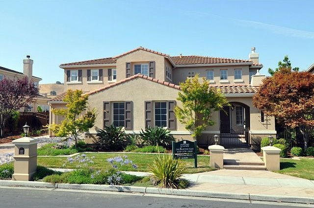 1st image of 5894 Gleneagles Cir