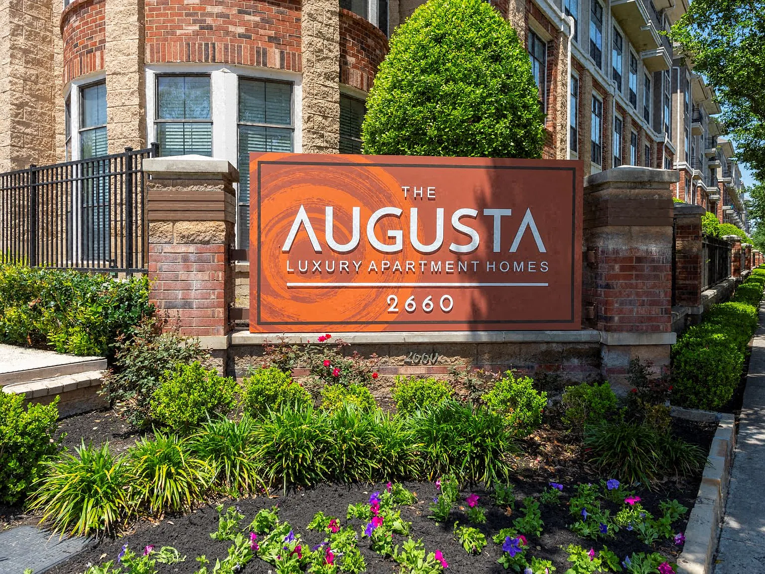 The Augusta — Photo 2