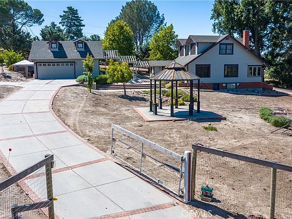 2nd image of 3155 El Camino Real