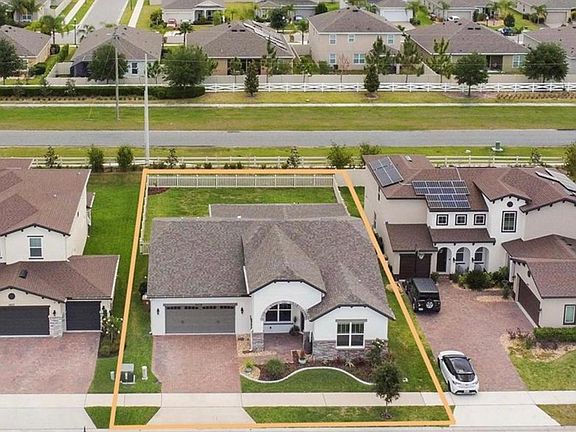 3rd image of 5418 Carrara Ct