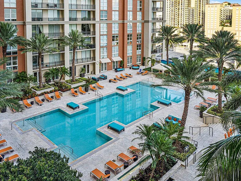 550 Okeechobee Blvd #1809 — Photo 45
