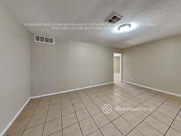5th image of 3409 W Poinsettia Dr