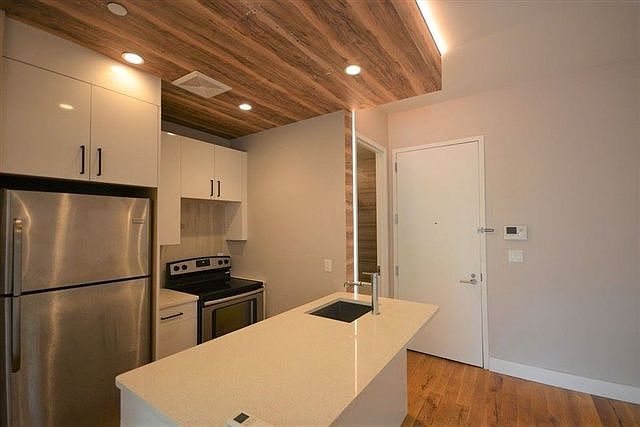 1st image of 486 Hancock St APT 1B