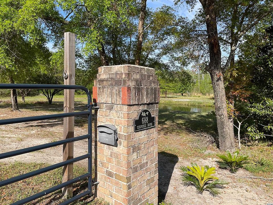 688 Cherokee Dr, SC 29440 Zillow