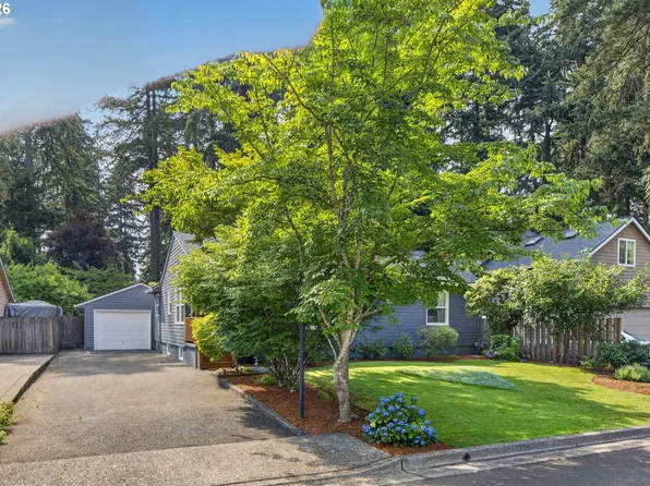 17521 Hill Way, Lake Oswego, OR 97035