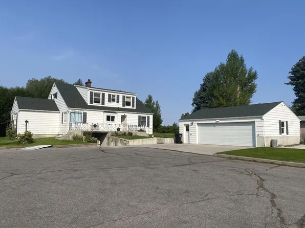 3100 Atherton Ln, Butte, MT 59701