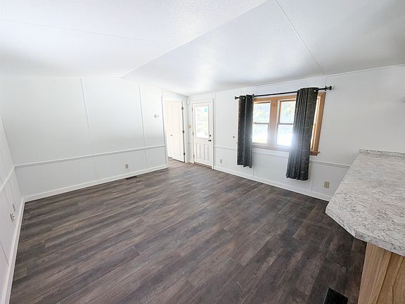 5th image of 732 North Concord Road