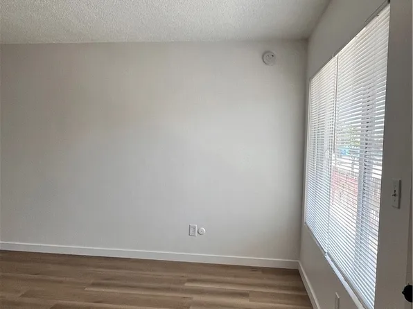 2844 Ardmore Ave, South Gate, CA