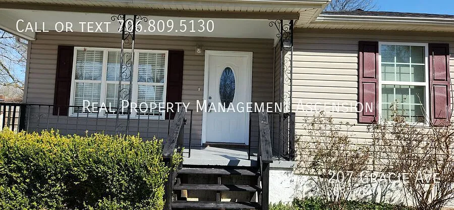 207 Gracie Ave