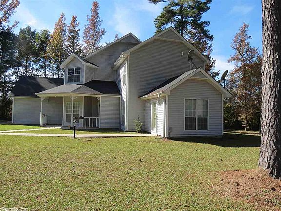 2nd image of 3409 Thicket Dr
