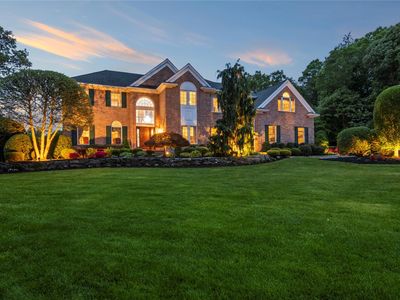 10 Spinnaker Court, Northport, NY, 11768