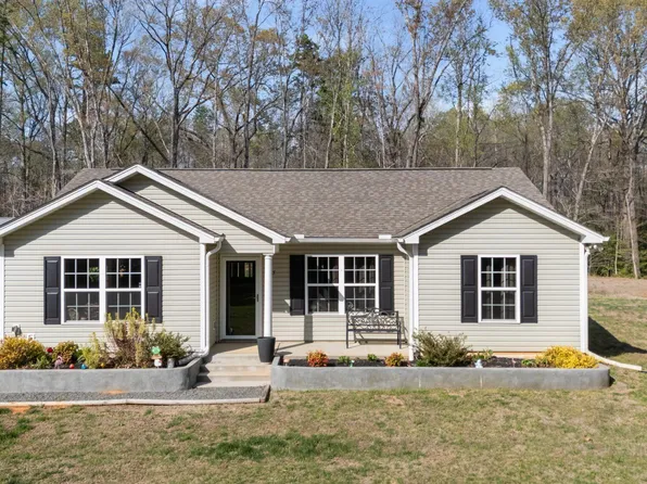 765 Townsville Landing Rd, Henderson, NC 27537