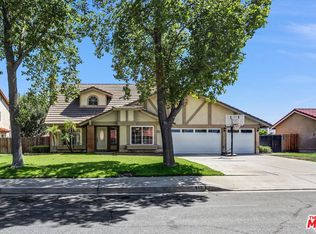 619 W Arbeth St, Rialto, CA 92377