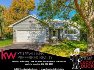 6642 53rd St N, Oakdale, MN 55128