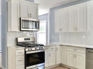 40 Mansfield St #2, Somerville, MA 02143