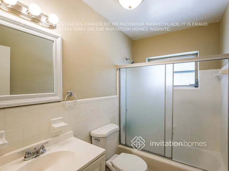 759 NW 7th St — Photo 13