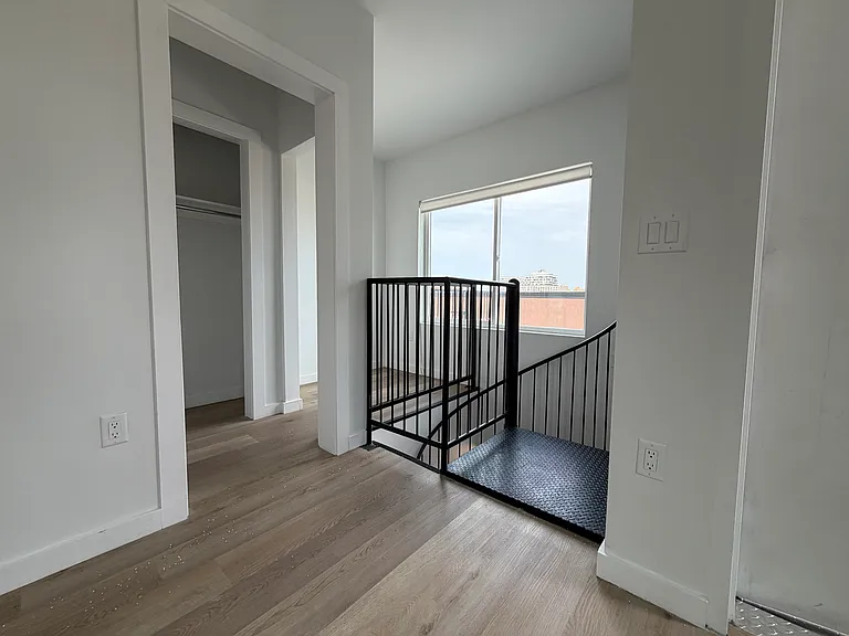 492 Market St #502 — Photo 6