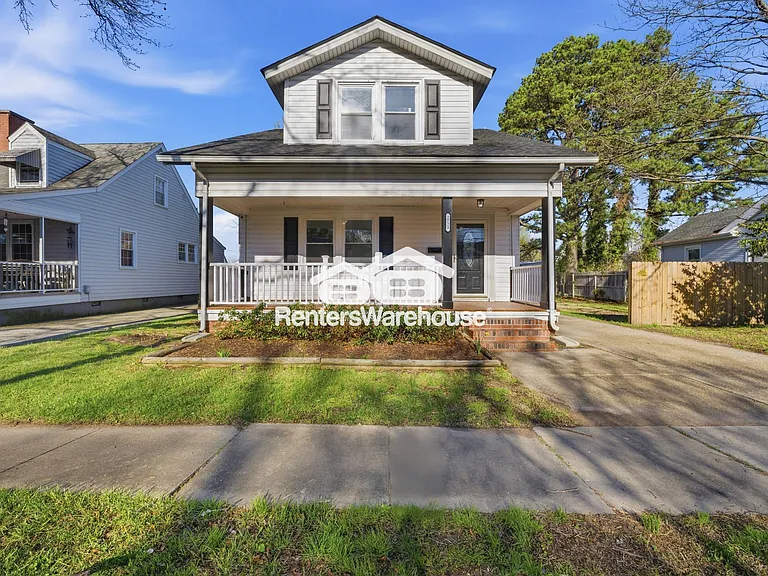 2729 Somme Ave — Photo 3